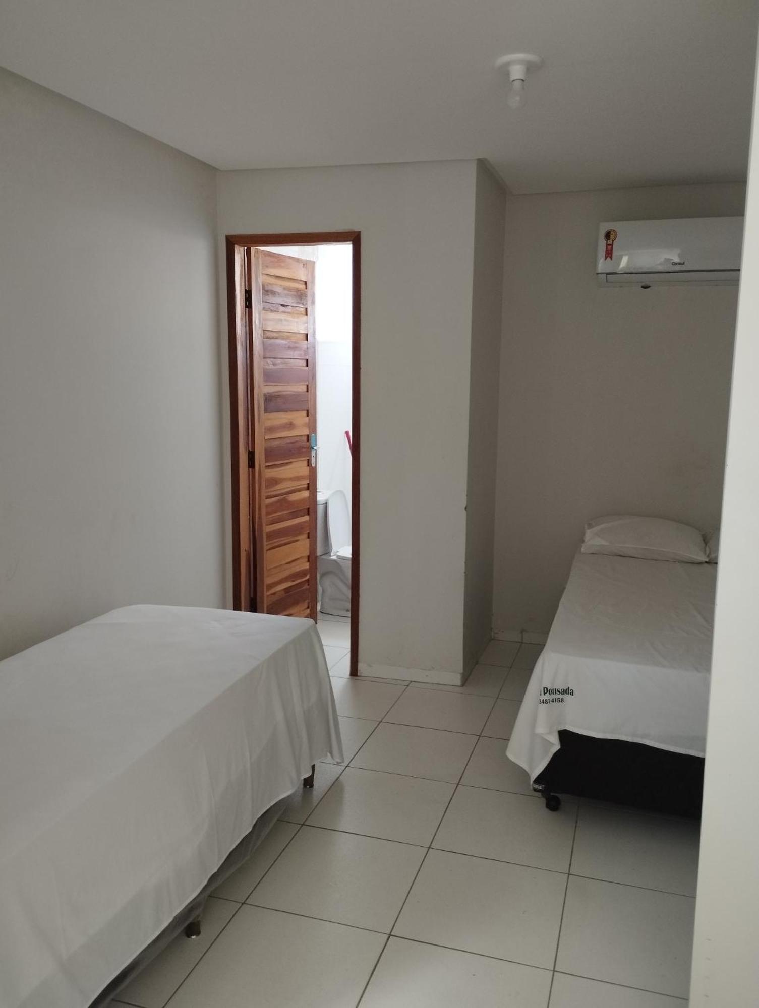 Hotel Algaroba Anexo Bom Jesus da Lapa Esterno foto