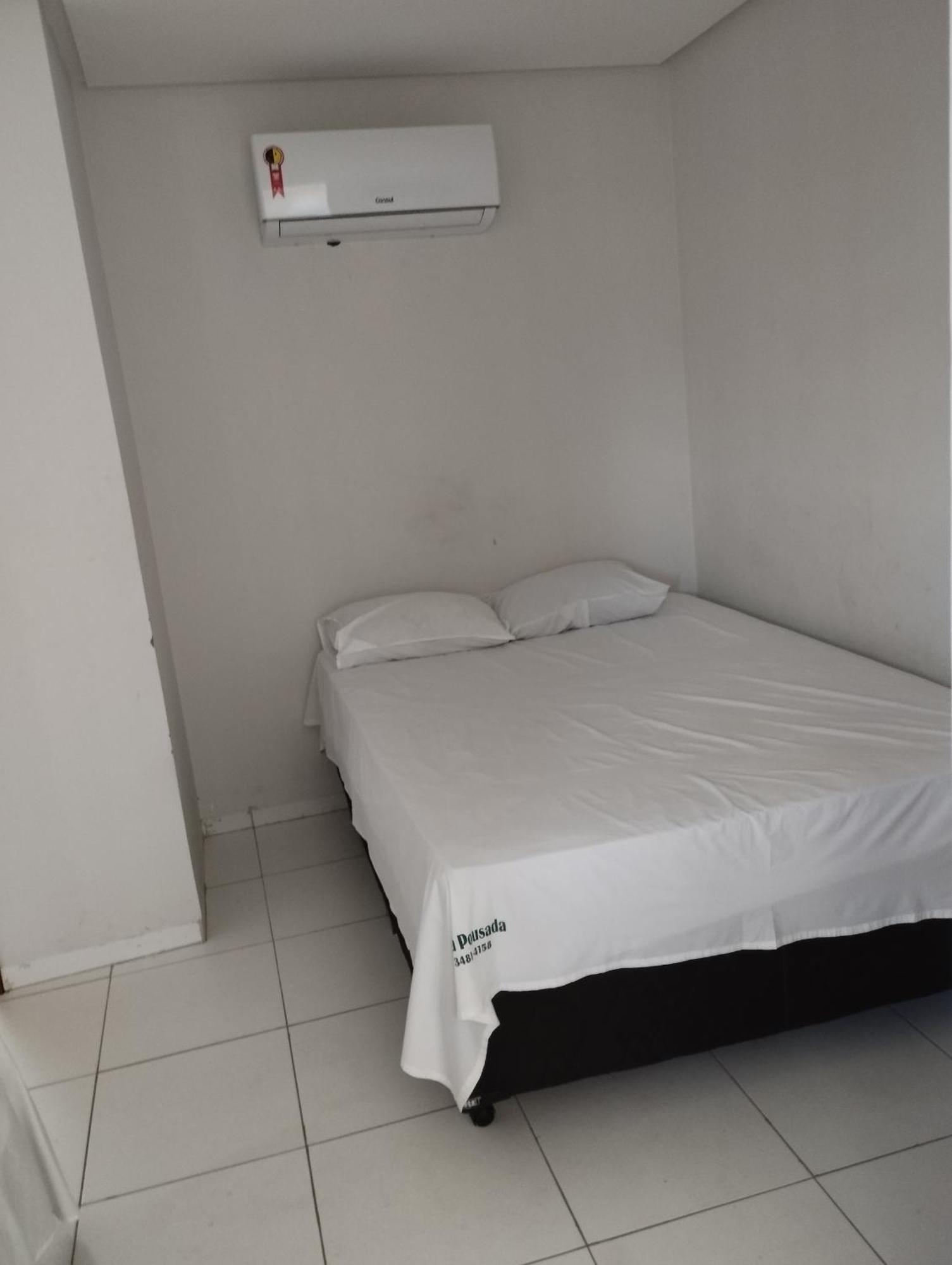 Hotel Algaroba Anexo Bom Jesus da Lapa Esterno foto